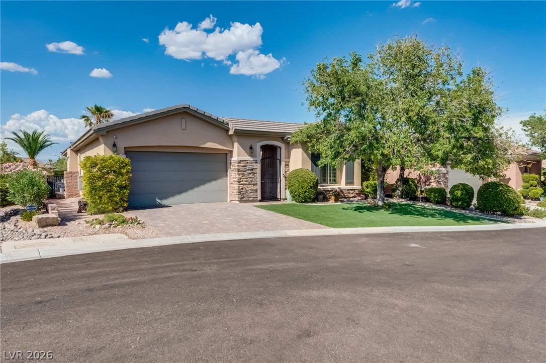 11756 Feinberg Place Property Photo 3