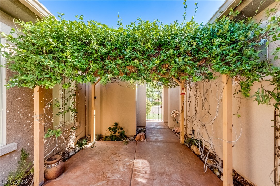 11756 Feinberg Place Property Photo 5