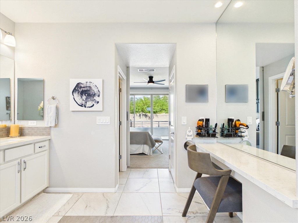203 Badwater Basin Street Property Photo 35