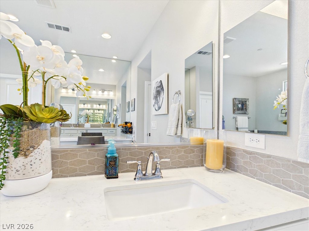 203 Badwater Basin Street Property Photo 39
