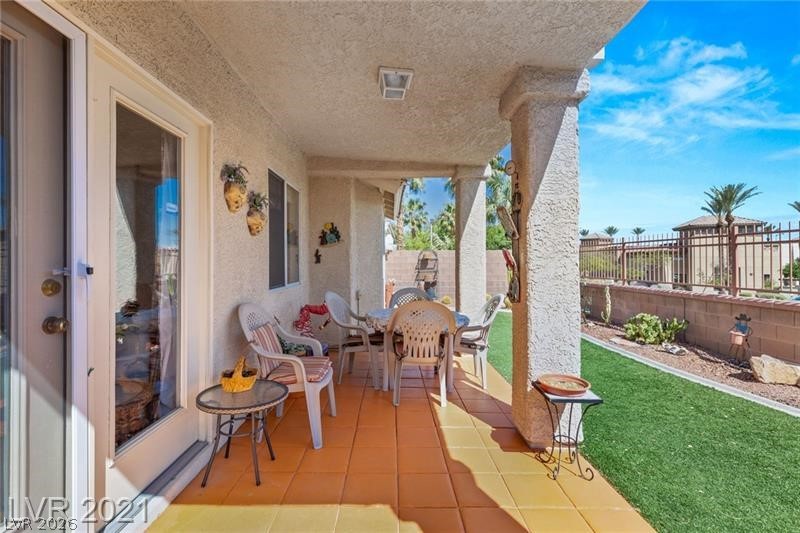 1644 Eagle Peak Way Property Photo 8