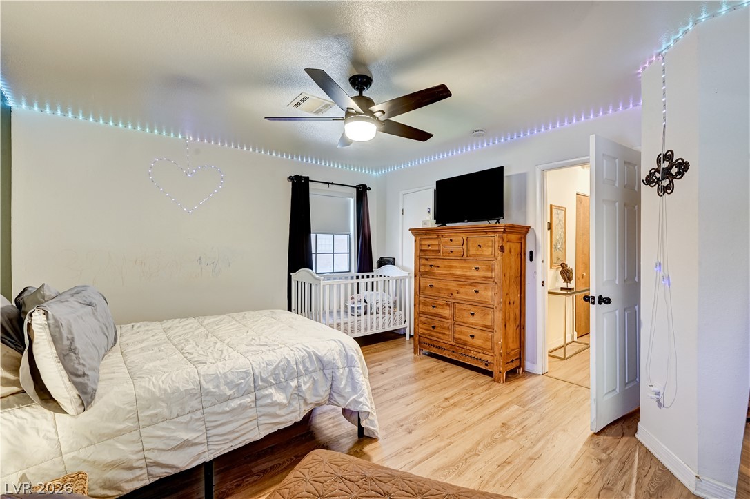 5889 Laredo Street Property Photo 25