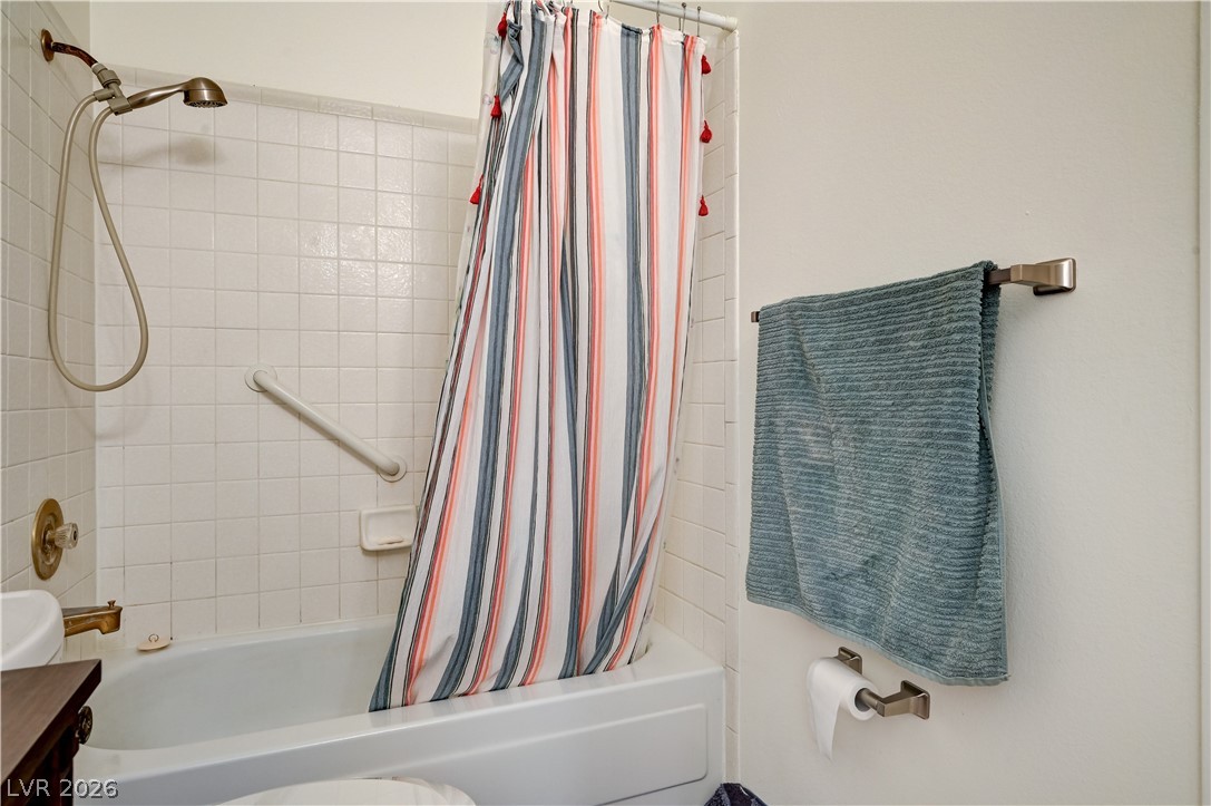5889 Laredo Street Property Photo 28