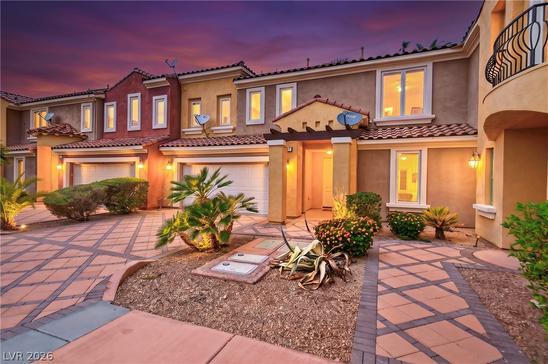11 Cerchio Basso Property Photo 1