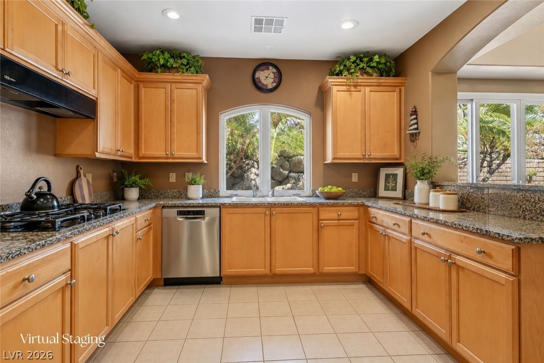 11 Cerchio Basso Property Photo 10