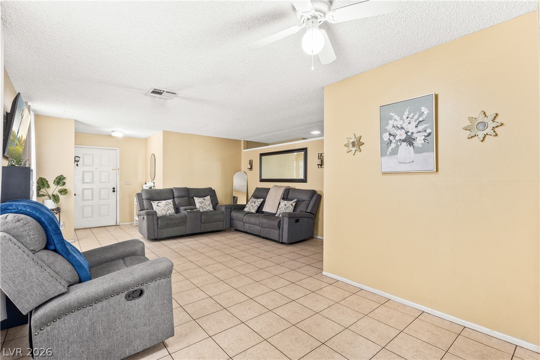 520 Prescott Street Property Photo 8
