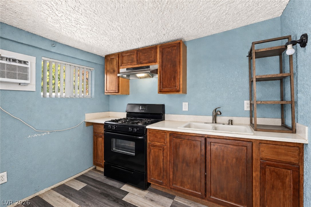 520 Prescott Street Property Photo 24