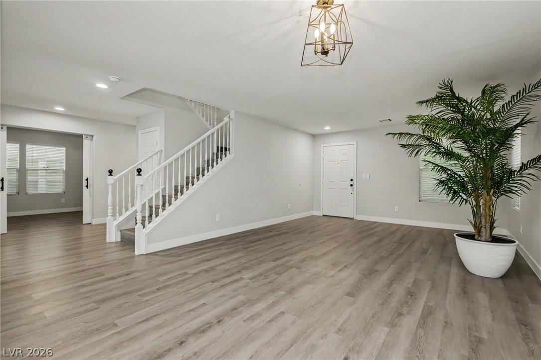 6924 Ghost Ranch Avenue Property Photo 8