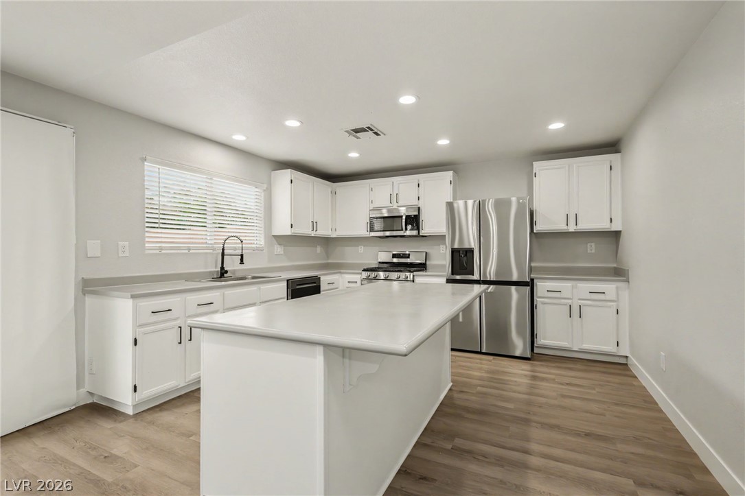 6924 Ghost Ranch Avenue Property Photo 14