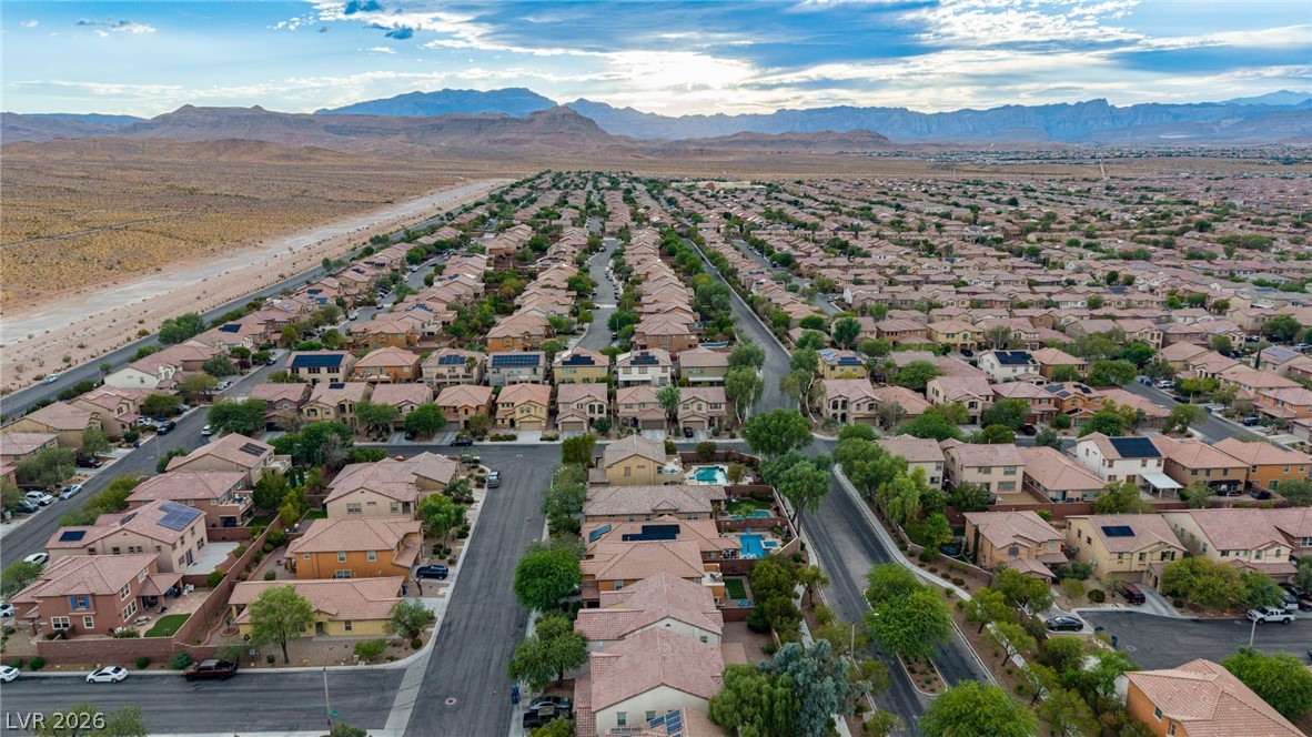 6924 Ghost Ranch Avenue Property Photo 42