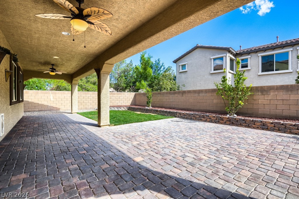 9705 Wildflower Vista Avenue Property Photo 31