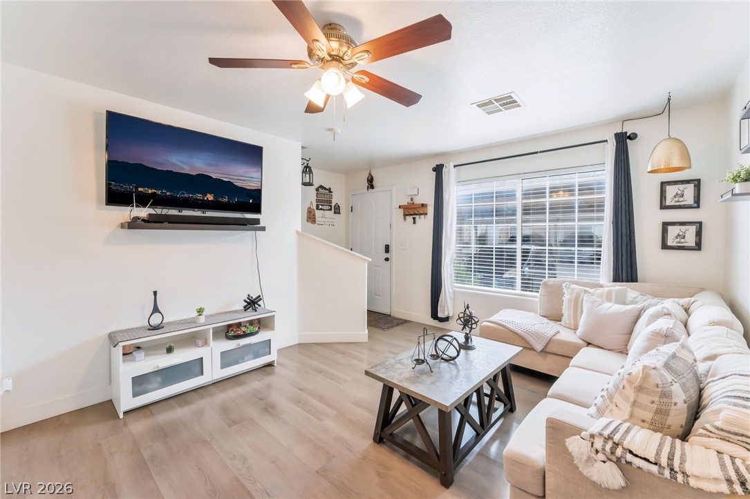 2207 Sleepy Court Property Photo 1