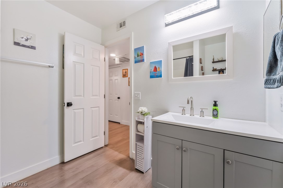 2207 Sleepy Court Property Photo 17