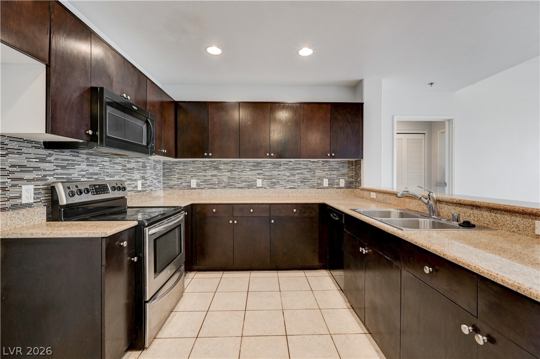 8255 South Las Vegas Boulevard 315 Property Photo 6