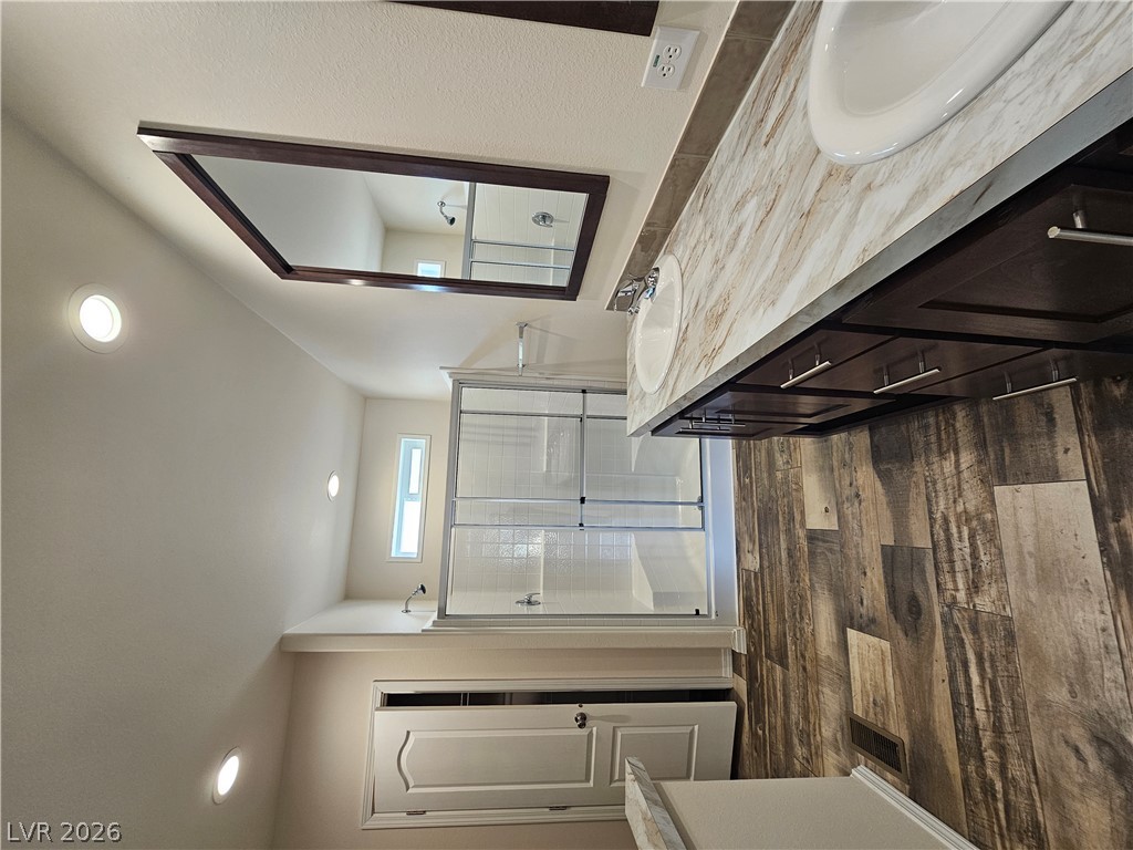 6360 Conestoga Parkway Property Photo 13