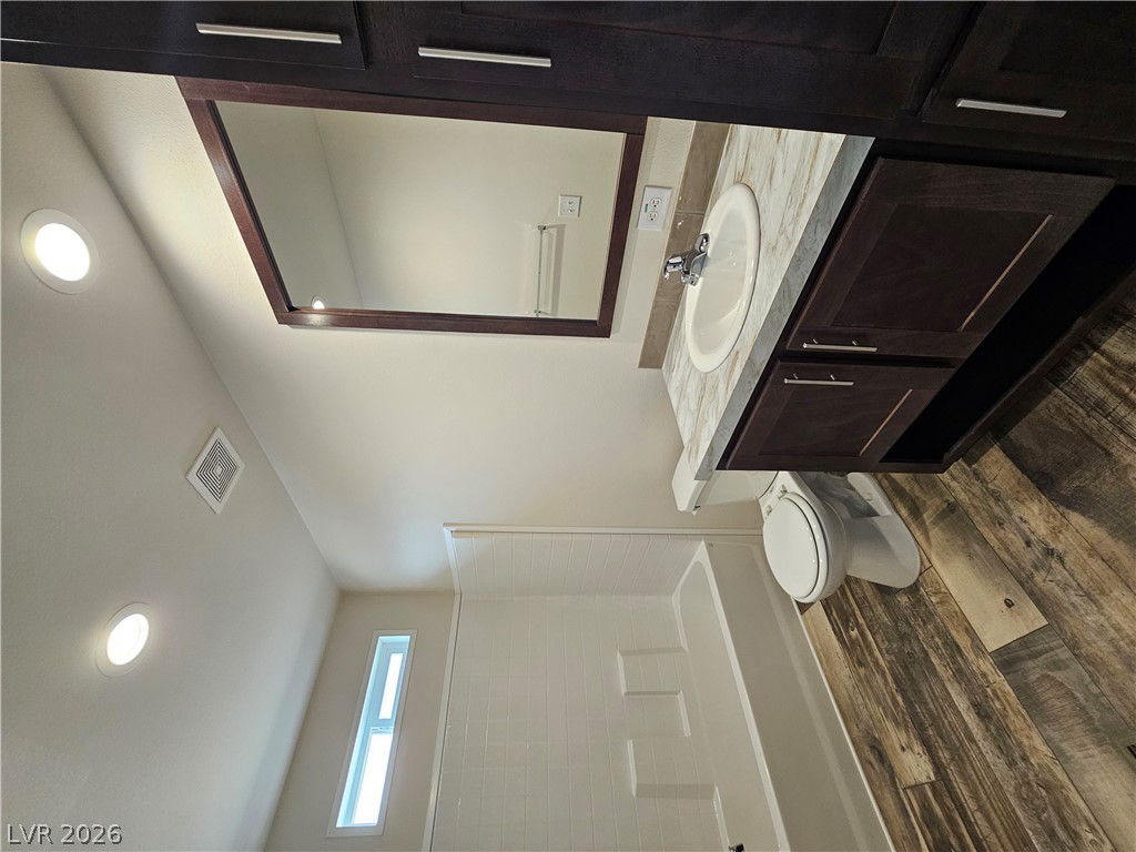 6360 Conestoga Parkway Property Photo 16