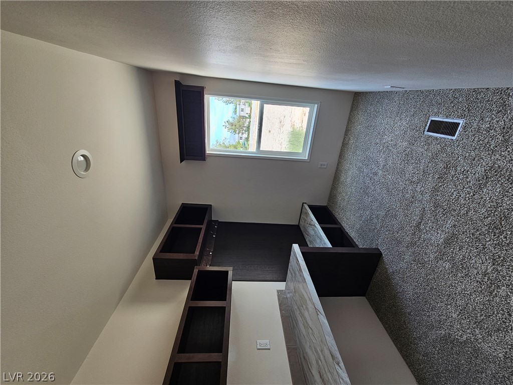 6360 Conestoga Parkway Property Photo 21