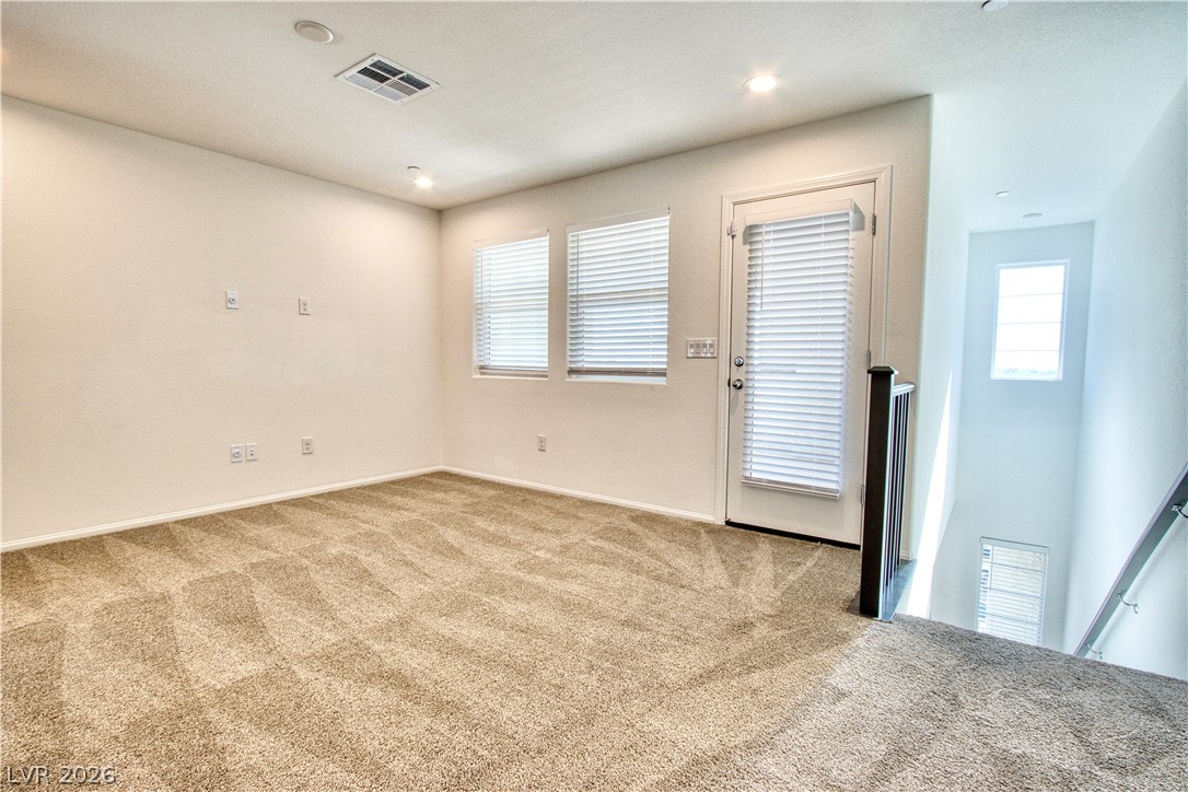 5642 Beguiling Falls Street Property Photo 17