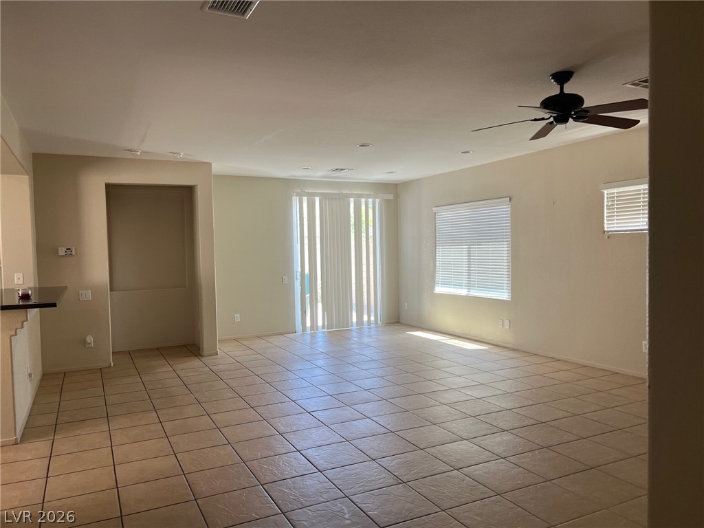 2990 Tara Murphy Drive Property Photo 3