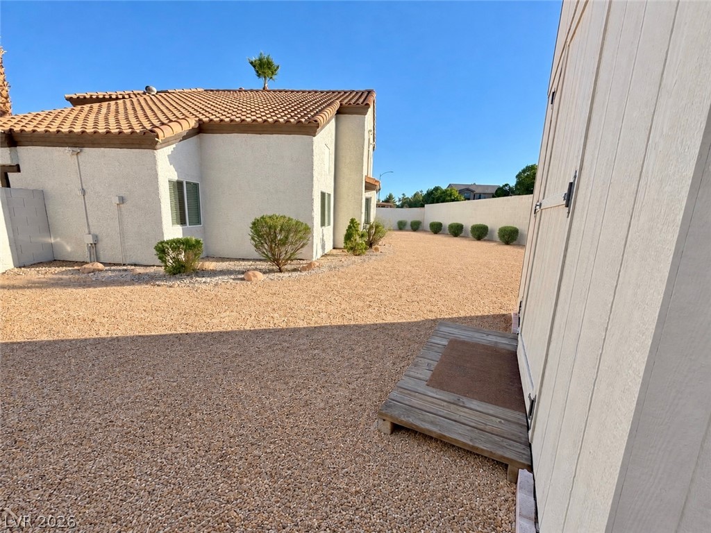 4233 Glass Lantern Drive Property Photo 16