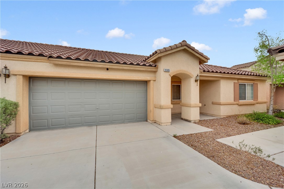 9305 Cranesbill Court Property Photo 2