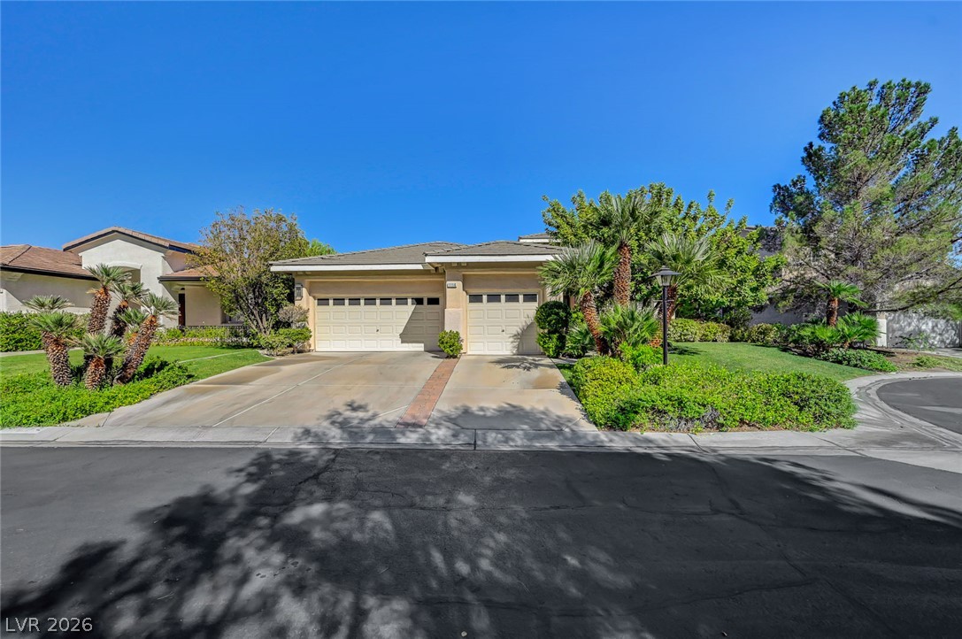 1116 Golden Age Court Property Photo 2