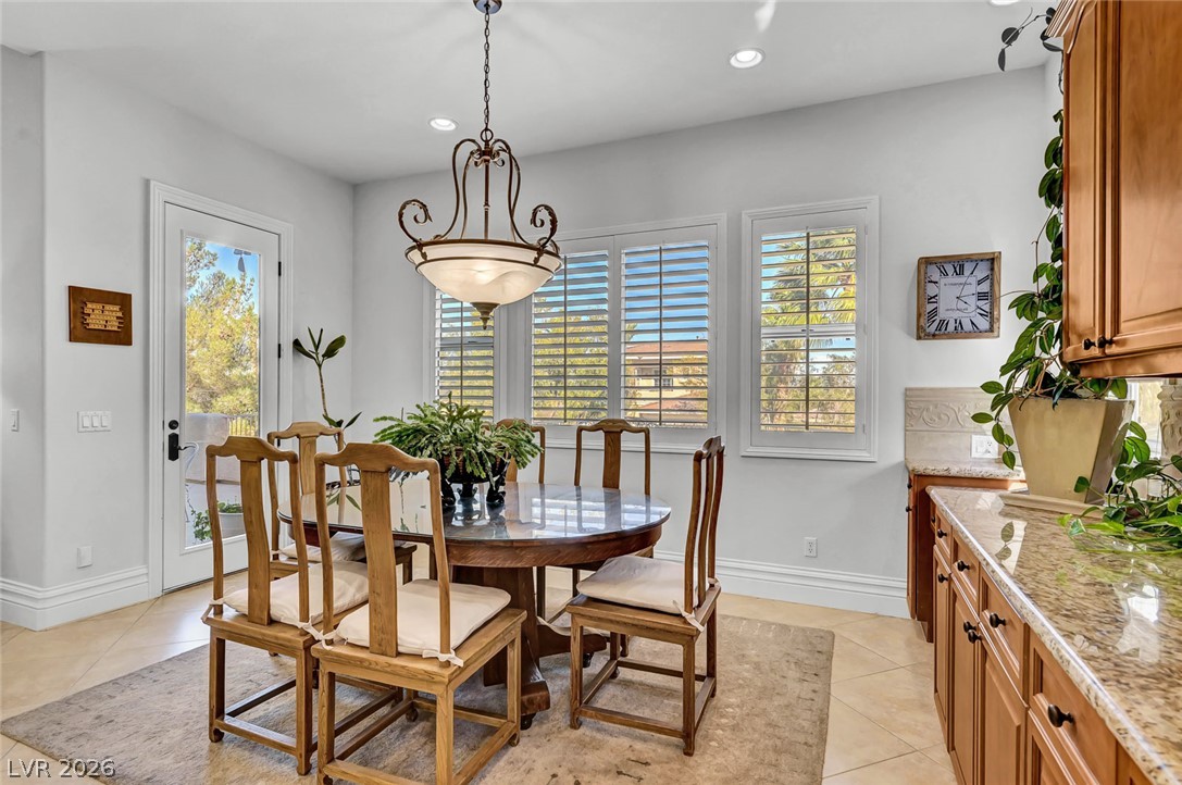 1116 Golden Age Court Property Photo 28