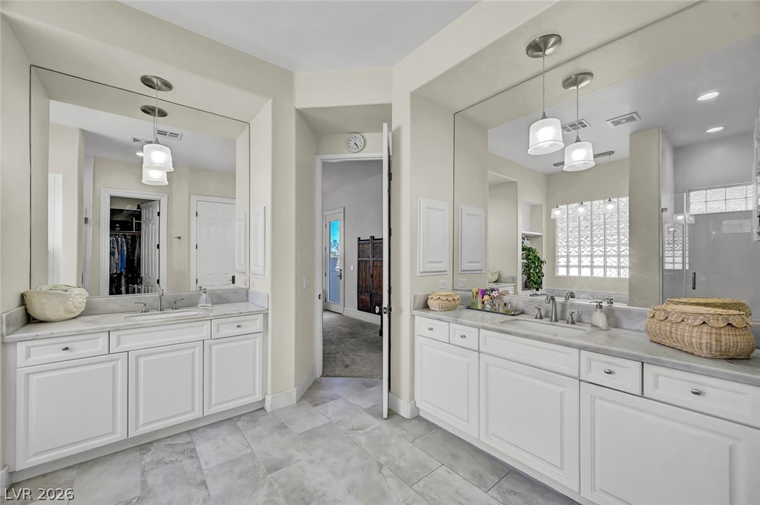 1116 Golden Age Court Property Photo 44