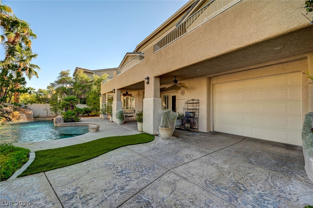 1116 Golden Age Court Property Photo 98