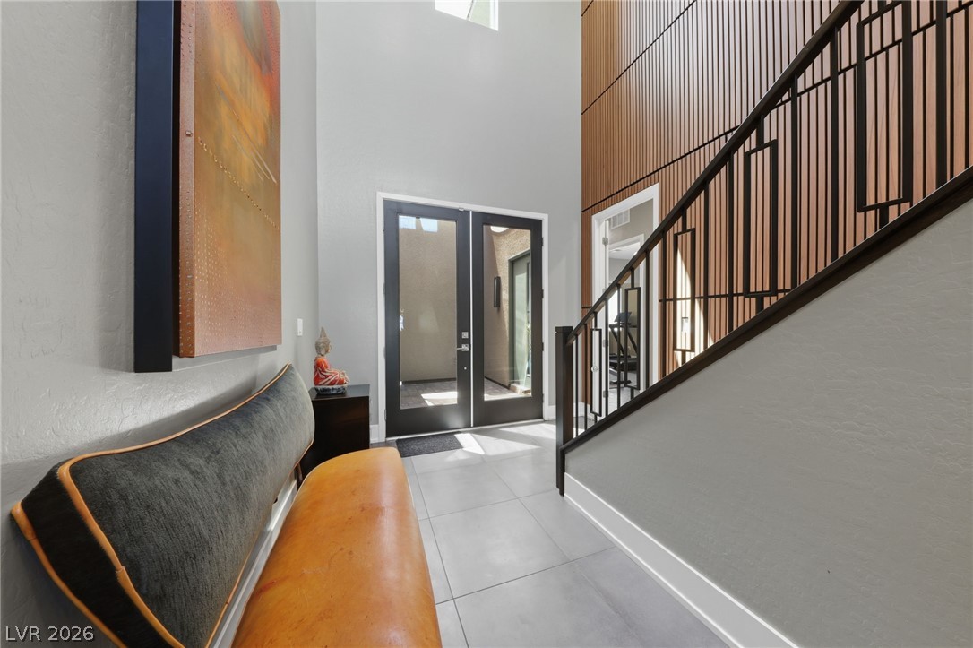 302 Shaded Canyon Drive Property Photo 5
