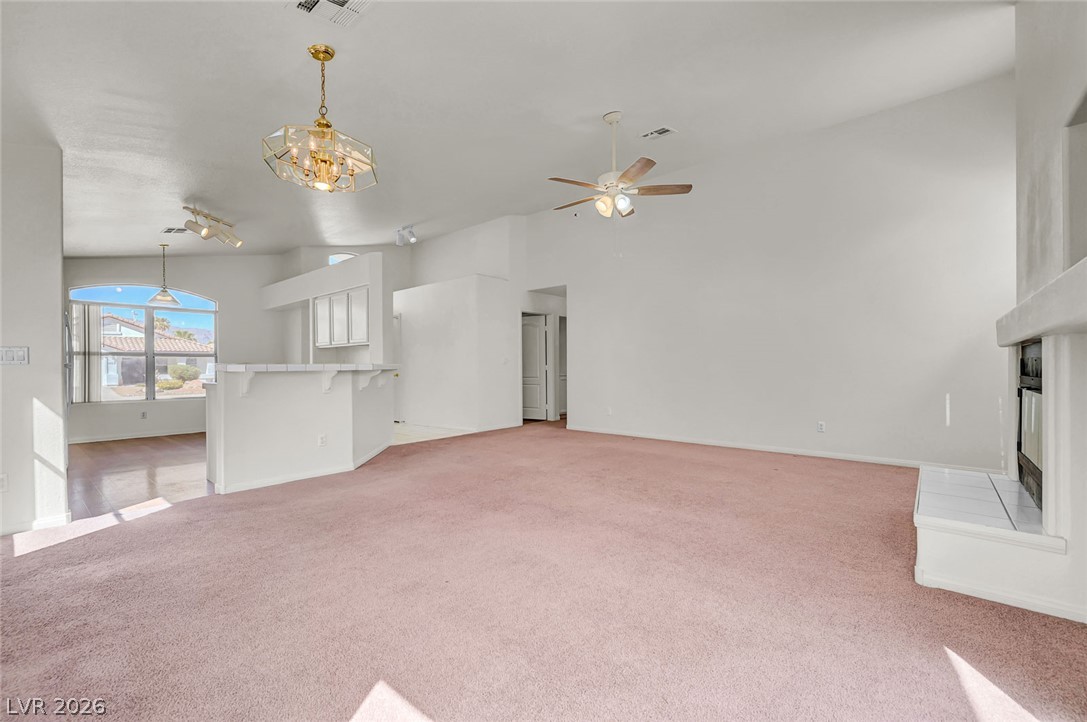 4321 Roaming Breeze Road Property Photo 14