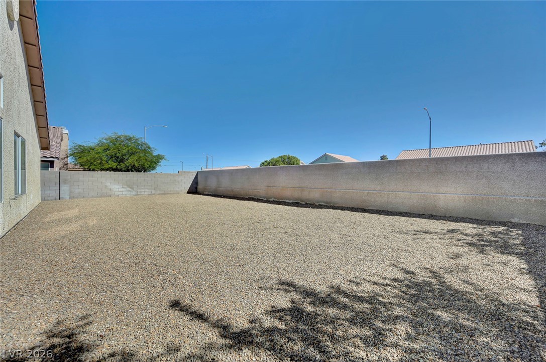 4321 Roaming Breeze Road Property Photo 37