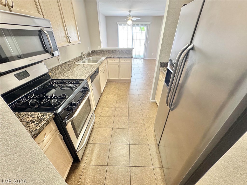 8456 Indigo Sky Avenue Property Photo 12