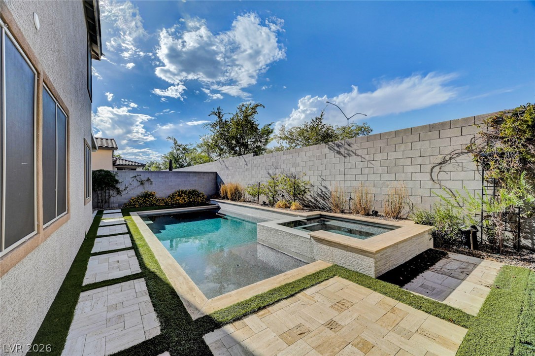1502 Bryce Canyon Street Property Photo 6