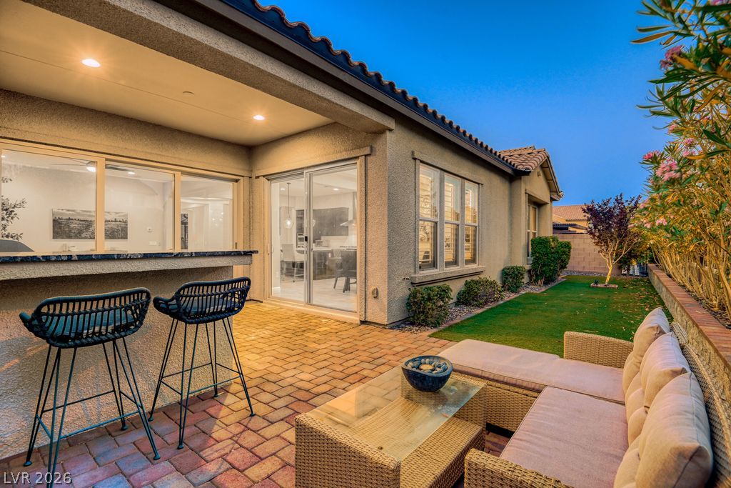 3553 Royal Fortune Drive Property Photo 4