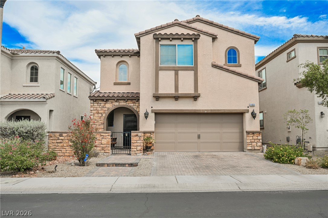 1160 Strada Cristallo Property Photo 1