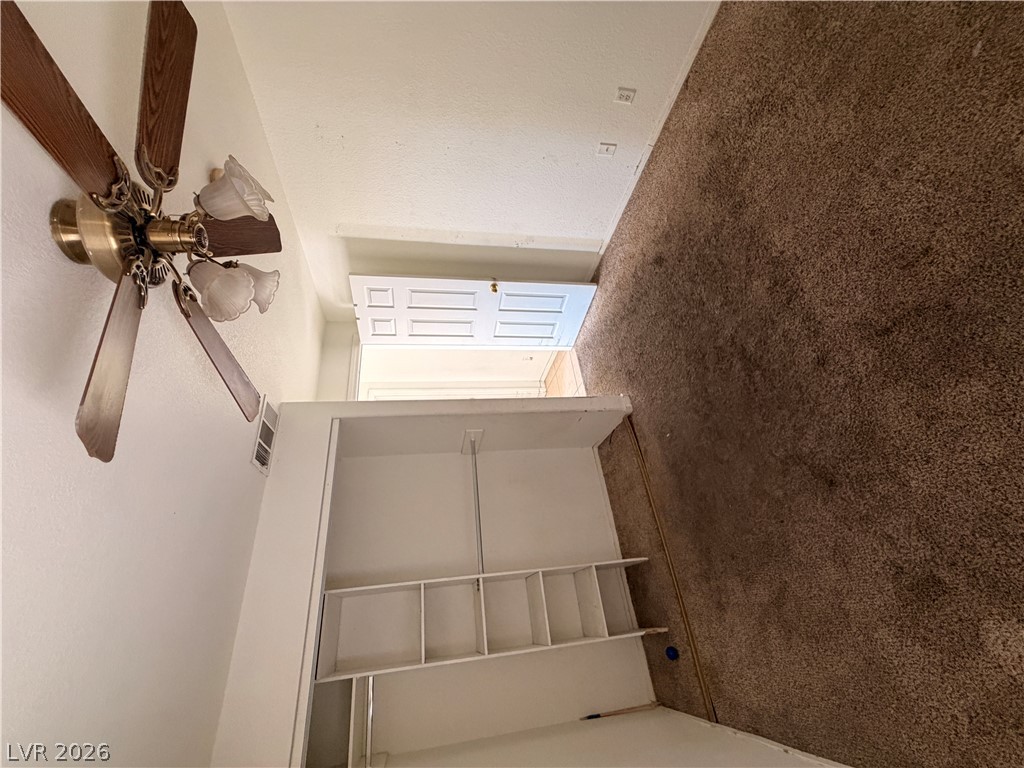 3301 Salmon Creek Drive Property Photo 6