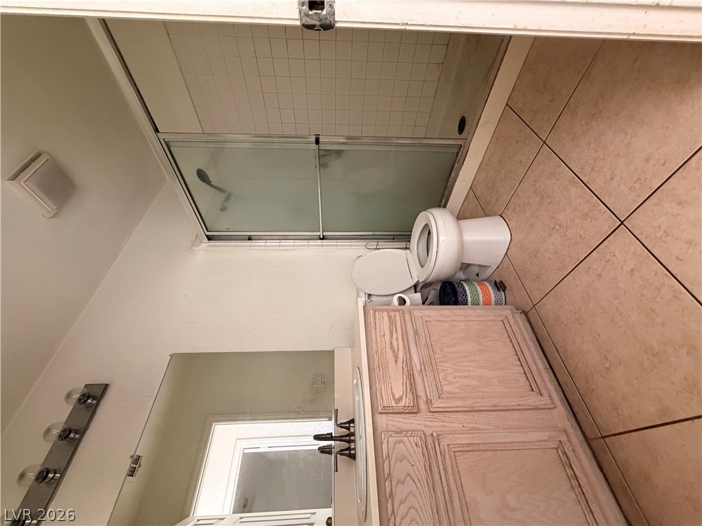 3301 Salmon Creek Drive Property Photo 8