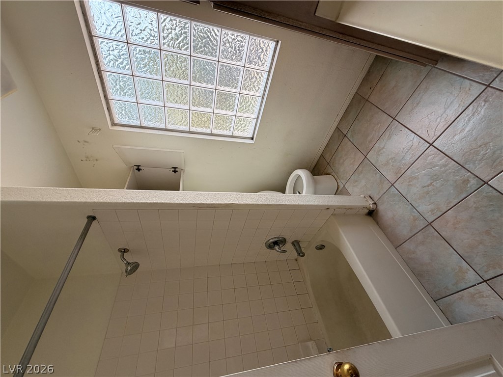 3301 Salmon Creek Drive Property Photo 22