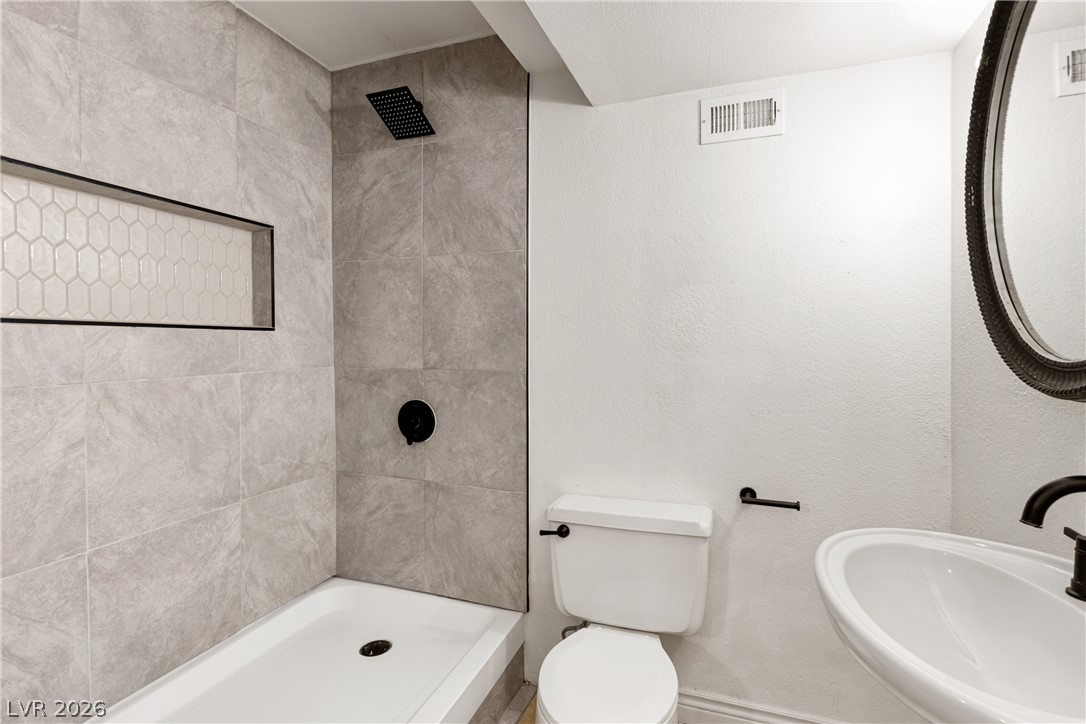 3930 University Center Drive 1001 Property Photo 13