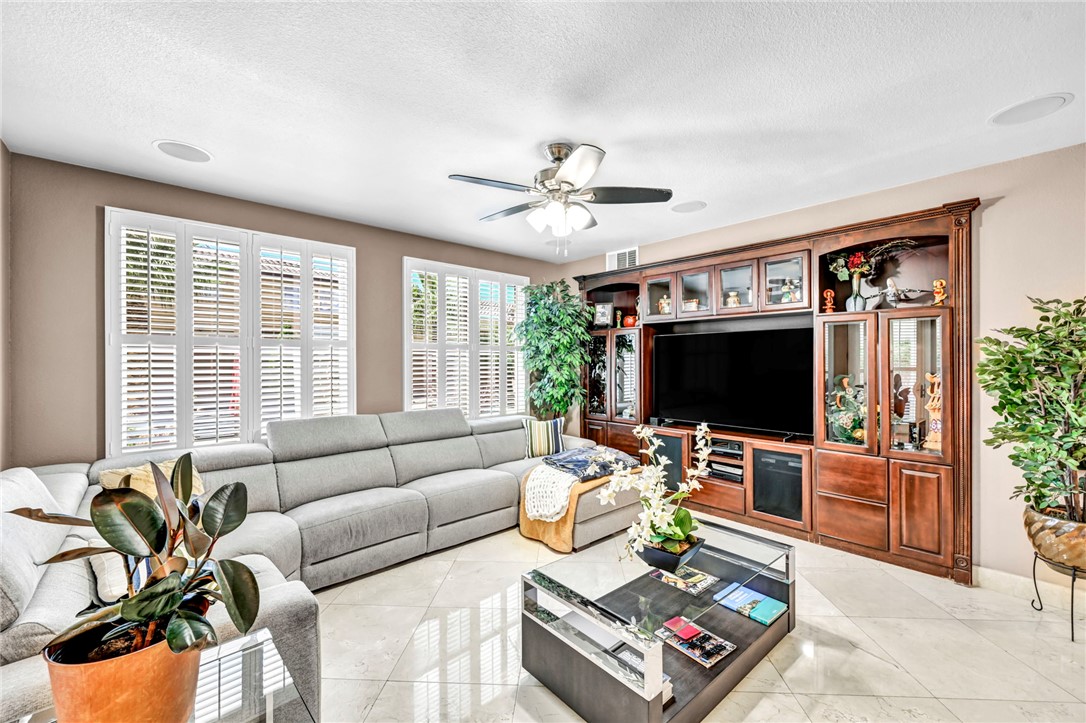 10039 Sky Parlor Road Property Photo 17