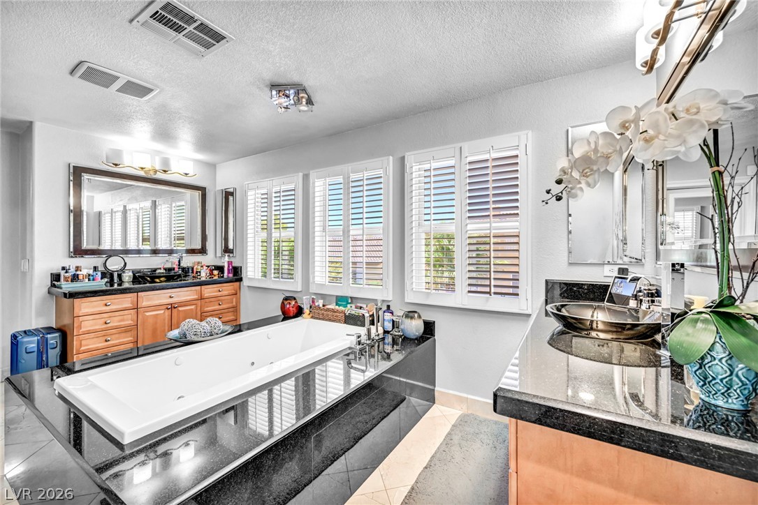 10039 Sky Parlor Road Property Photo 28