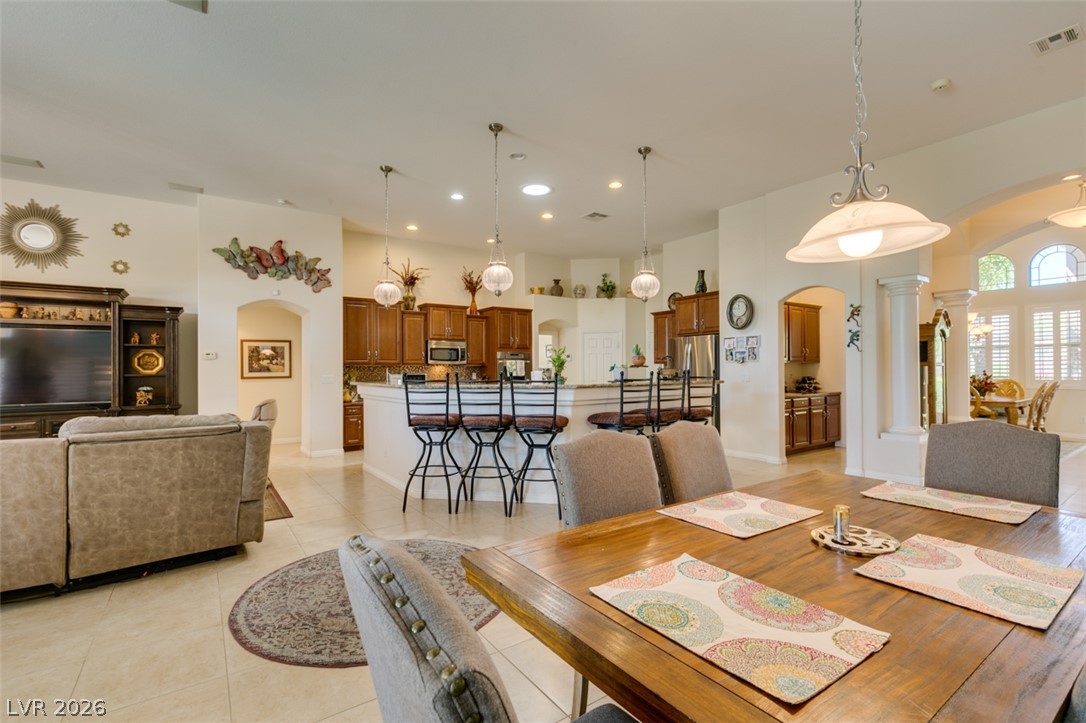 8292 Dutch Harbor Circle Property Photo 8