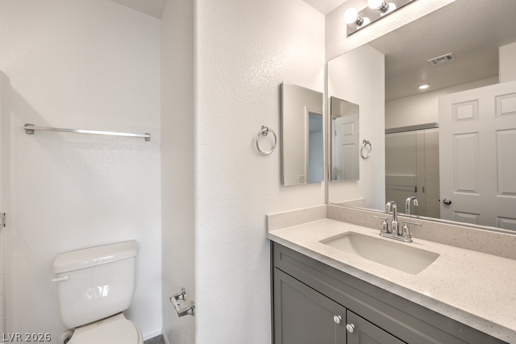 6197 Garden Crest Street Property Photo 6