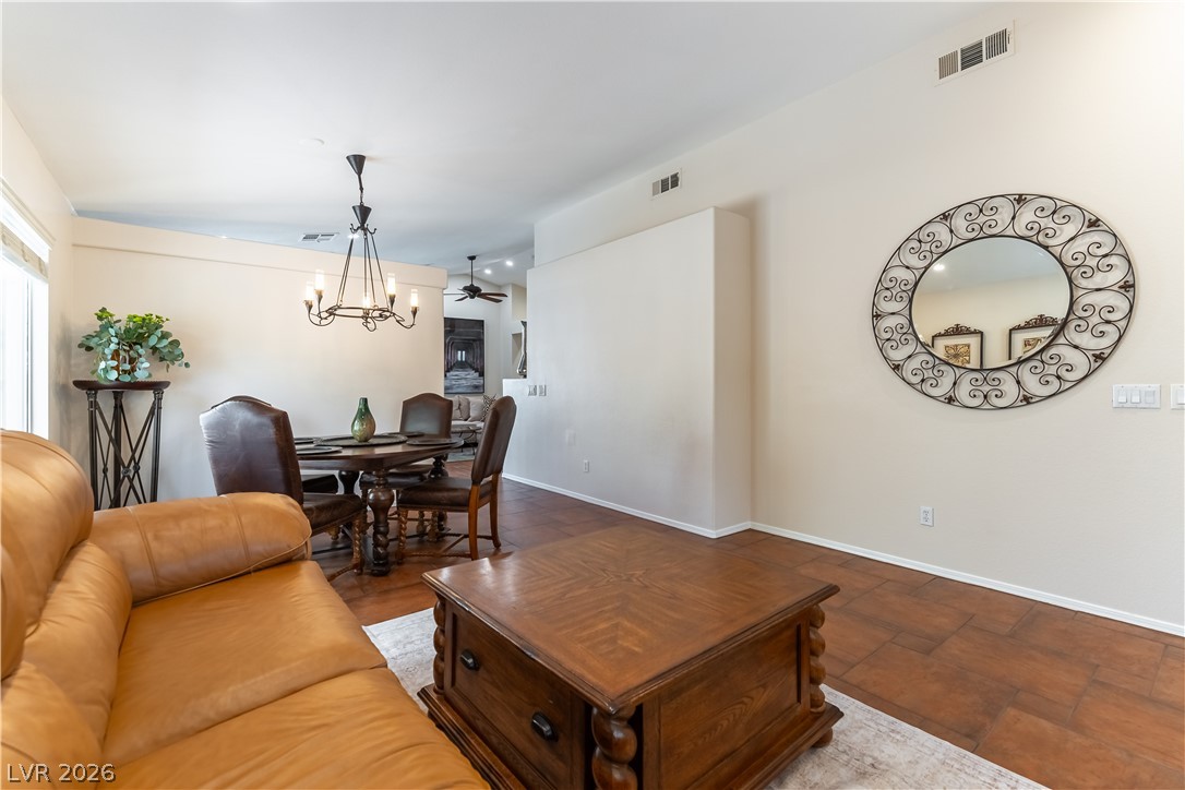 2408 Pebble Springs Court Property Photo 6