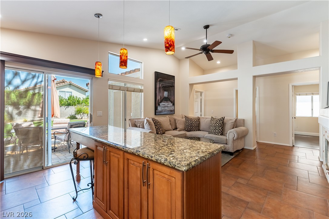 2408 Pebble Springs Court Property Photo 14