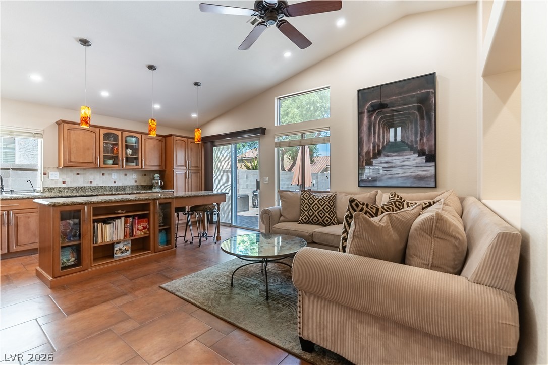 2408 Pebble Springs Court Property Photo 16