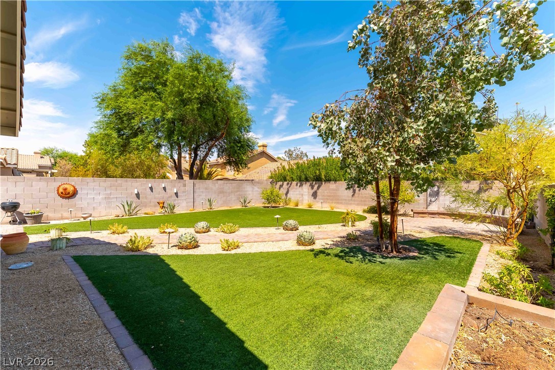 2408 Pebble Springs Court Property Photo 36
