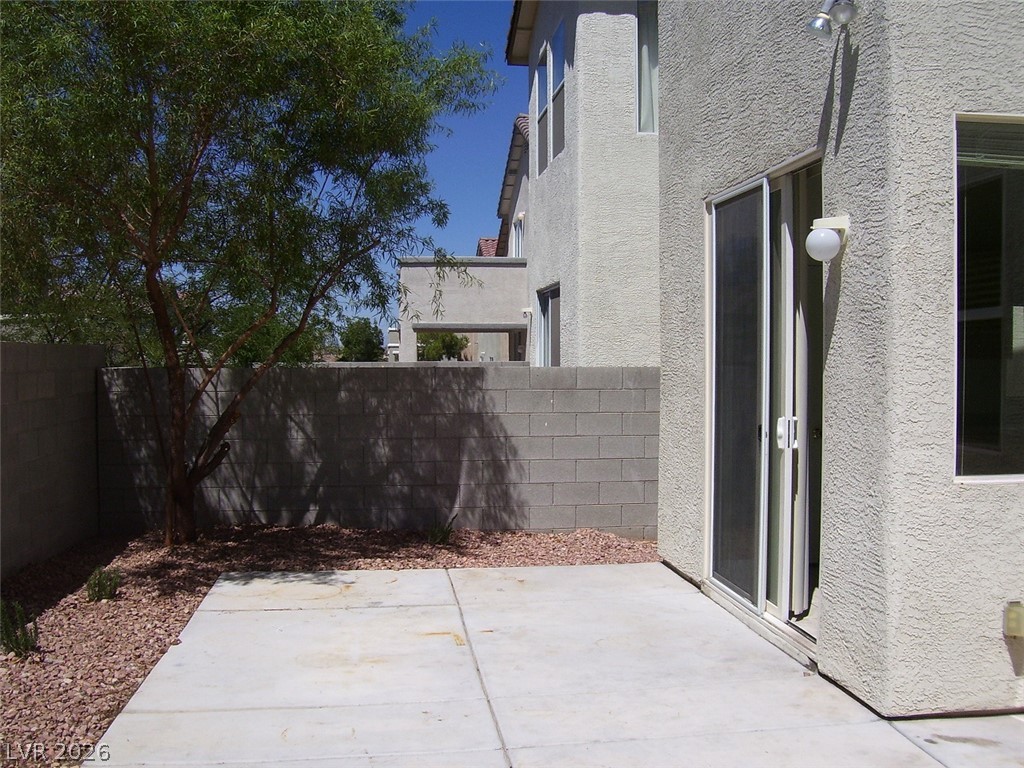 6539 Sunset Pines Street Property Photo 5
