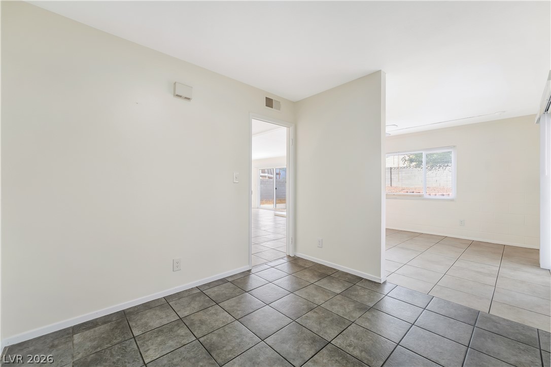 3047 Plaza Street Property Photo 16